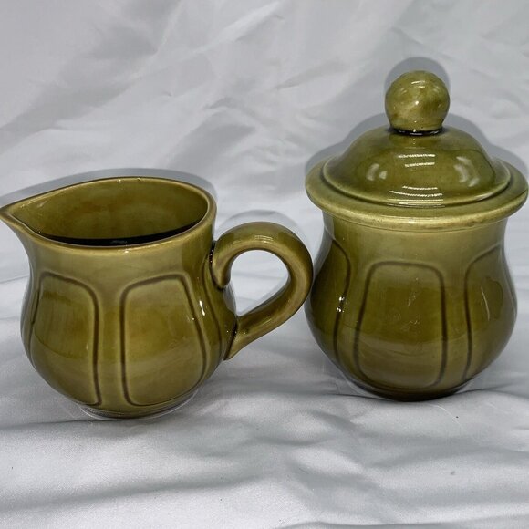 Vintage Green Ceramic Creamer & Sugar Bowl Set With Lid - Picture 8 of 12